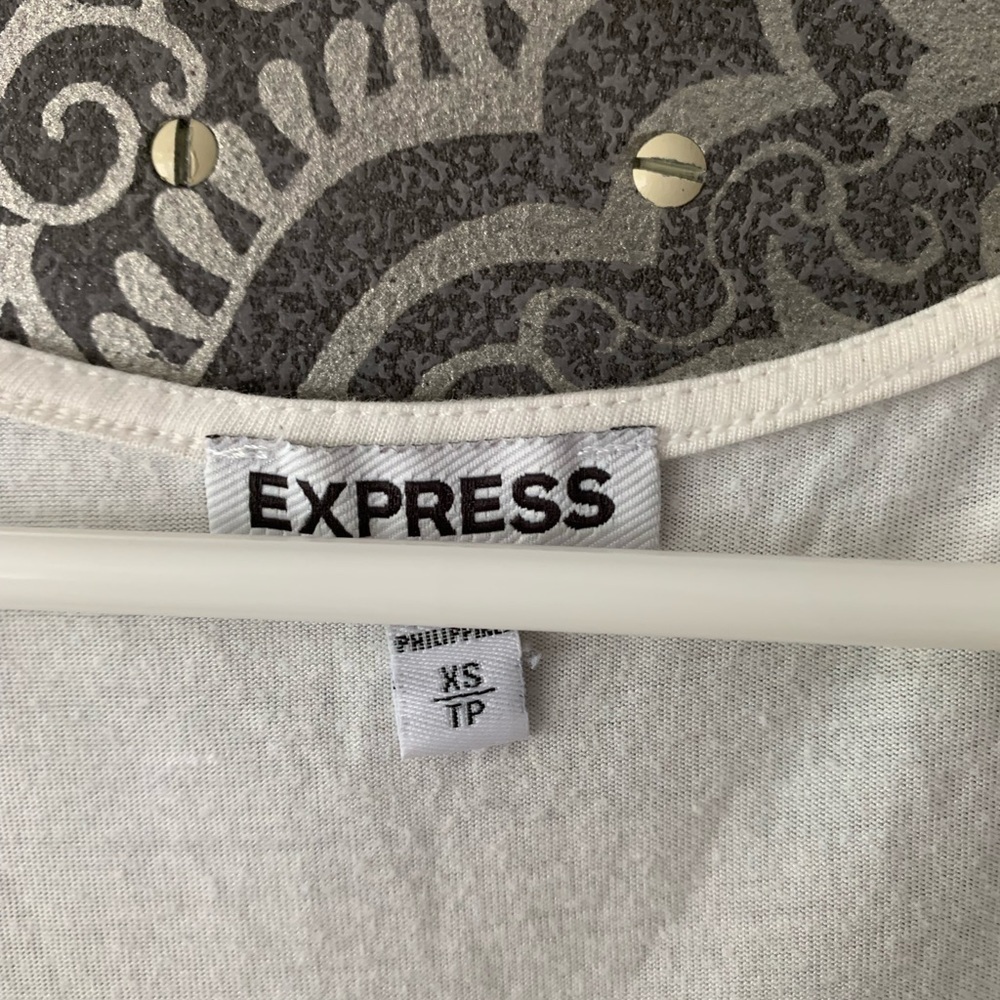 XS Express Striped Flowy Tank - Picture 3 of 3